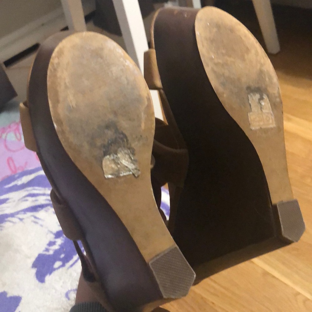 Wedges - Picture 4 of 4